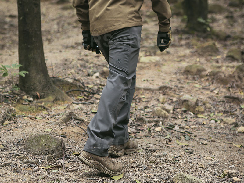 Emersongear Antistatische warme, schlanke Kleidung, taktische Softshell-Hose „Lynx“ 