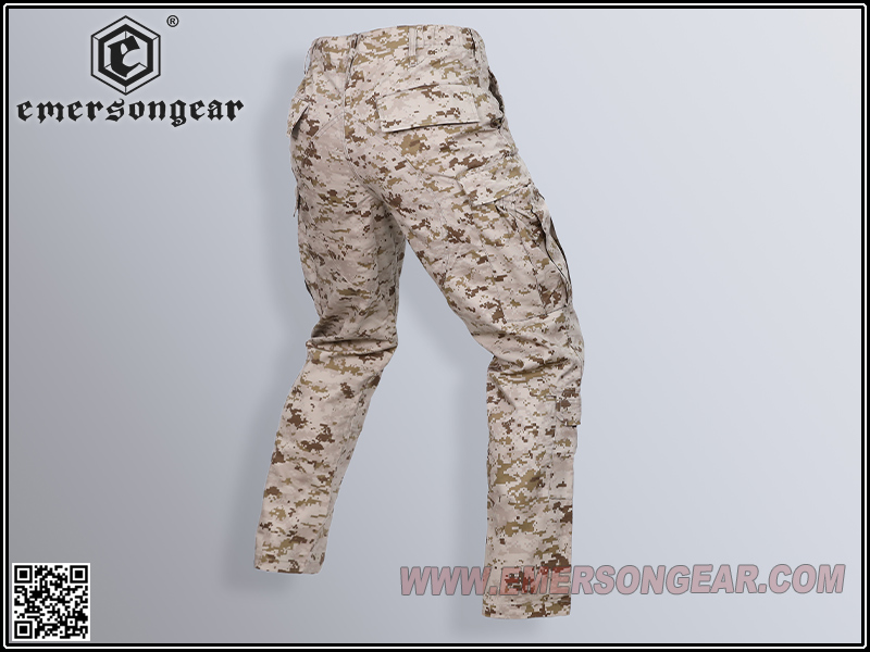 USMC-Einsatzausrüstung FROSCHANZUG UND -HOSE