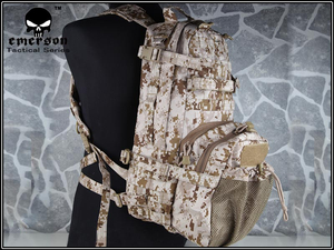 Taktischer Rucksack im EmersonGear 2595D-Stil