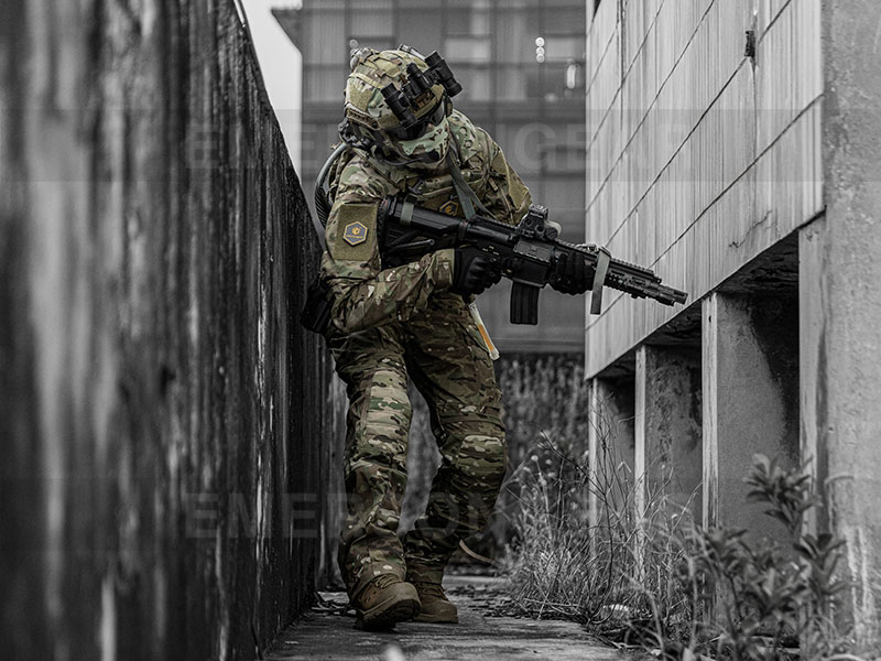 Emersongear Multicam Militärbekleidung Anzug All-Terrain Taktische Kampfuniform „Anaconda“