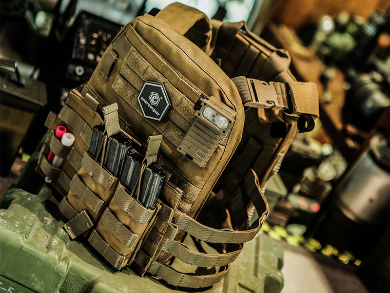 Emersongear Military Combat Leichte Plattenträgerweste mit AVS im CP-Stil